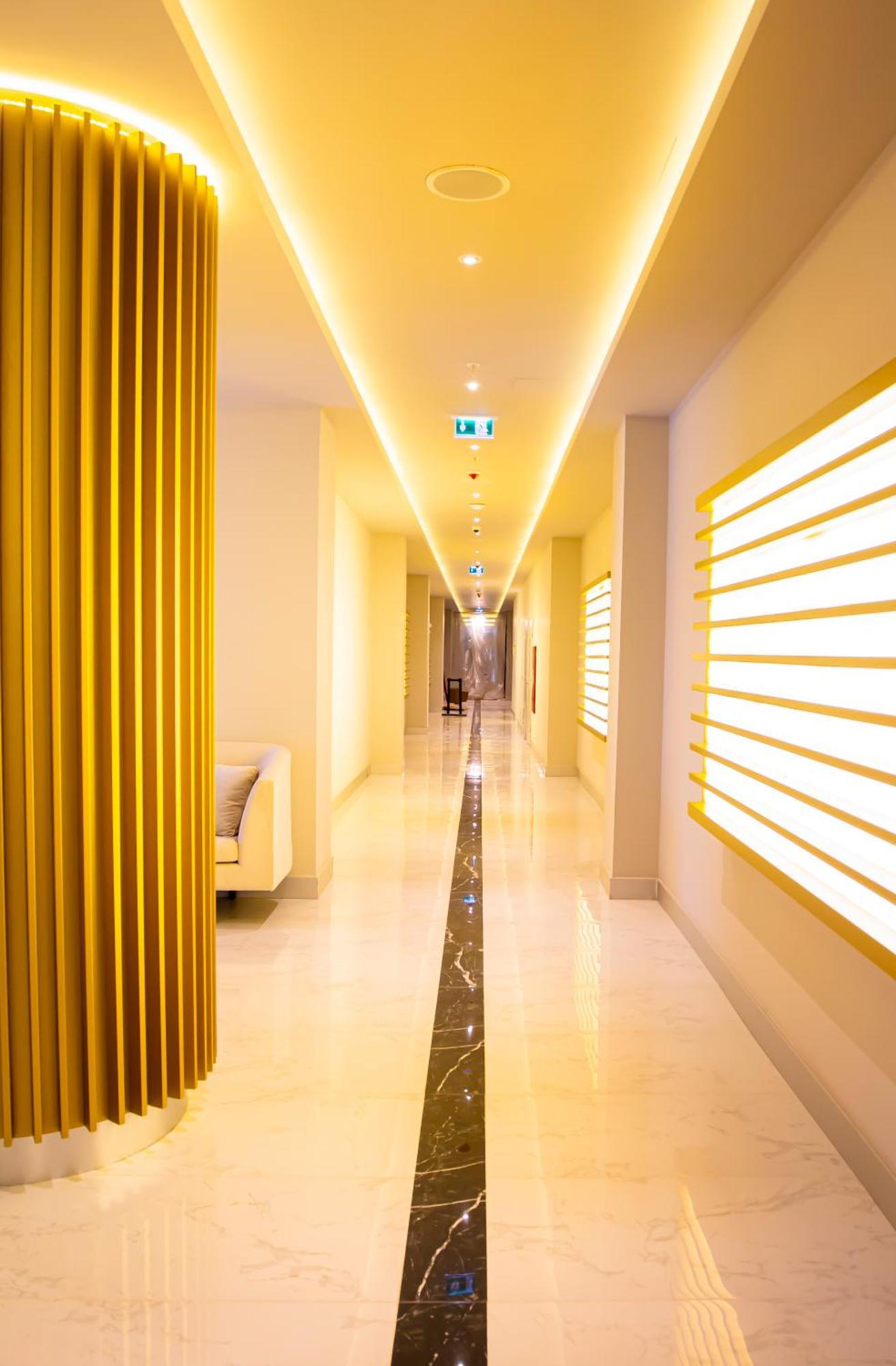Orbi City Black Sea View Aparthotel Батумі Екстер'єр фото