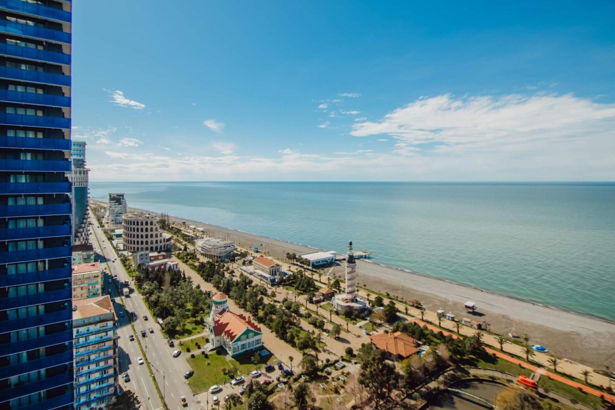 Orbi City Black Sea View Aparthotel Батумі Екстер'єр фото