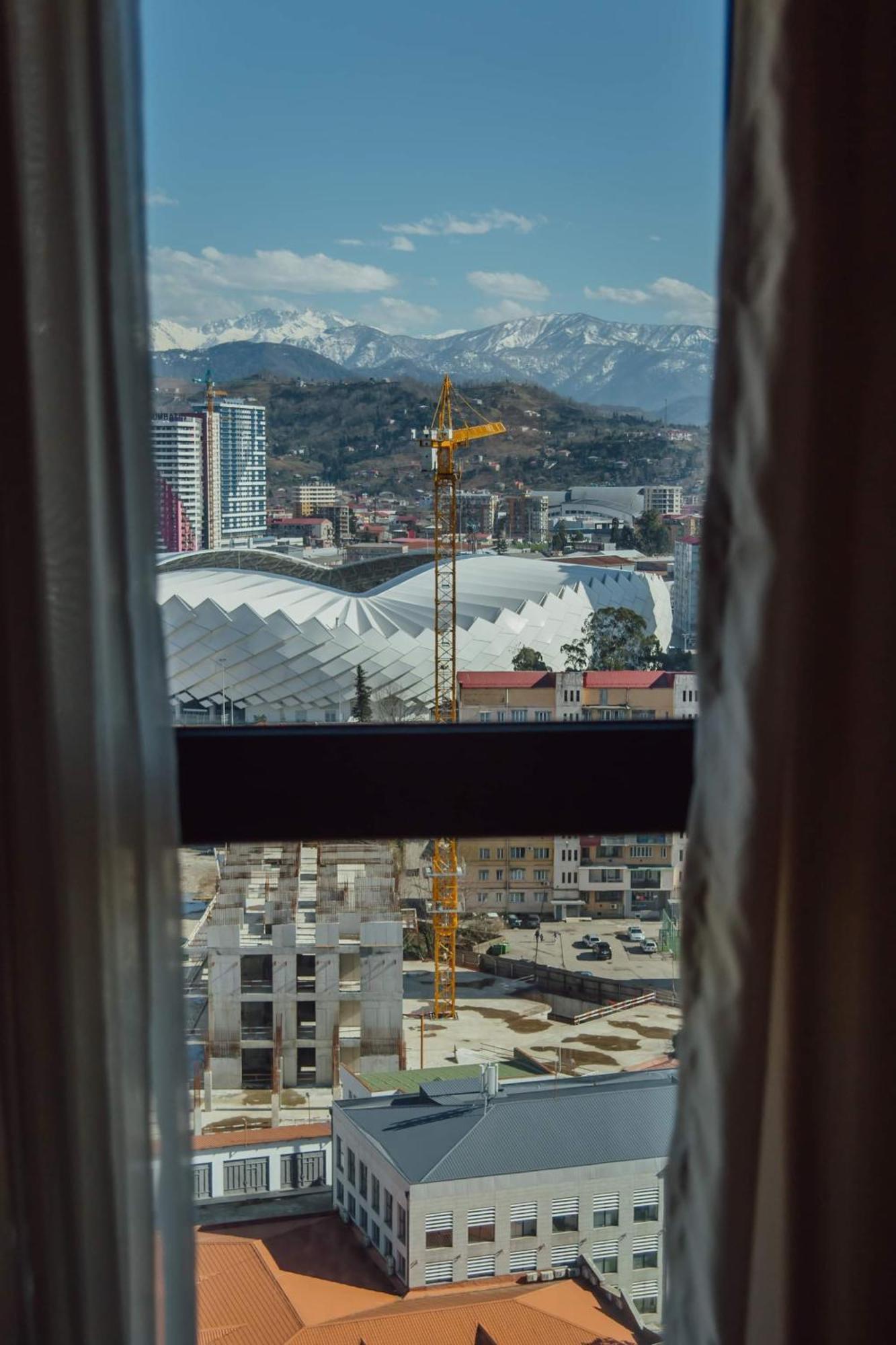 Orbi City Black Sea View Aparthotel Батумі Екстер'єр фото