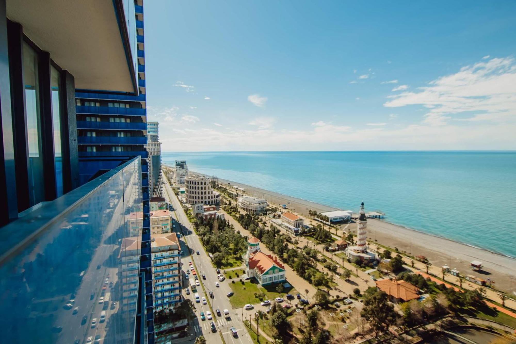 Orbi City Black Sea View Aparthotel Батумі Екстер'єр фото