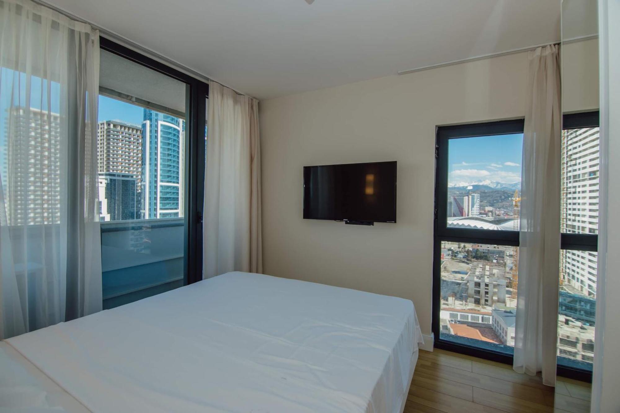 Orbi City Black Sea View Aparthotel Батумі Екстер'єр фото