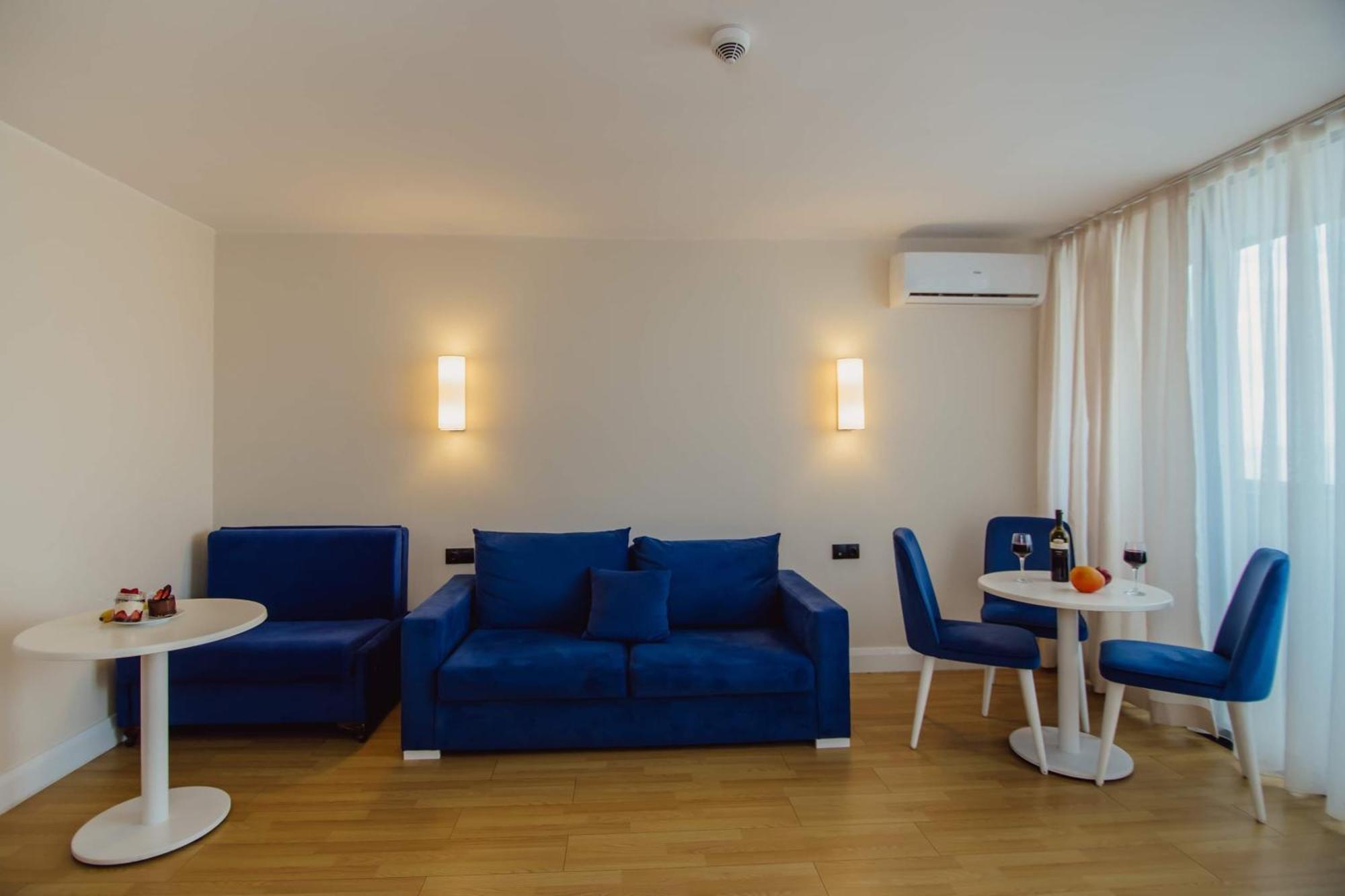 Orbi City Black Sea View Aparthotel Батумі Екстер'єр фото